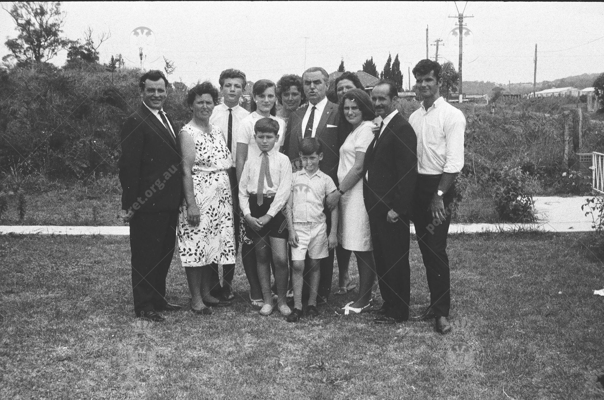 000000040008 000000040008