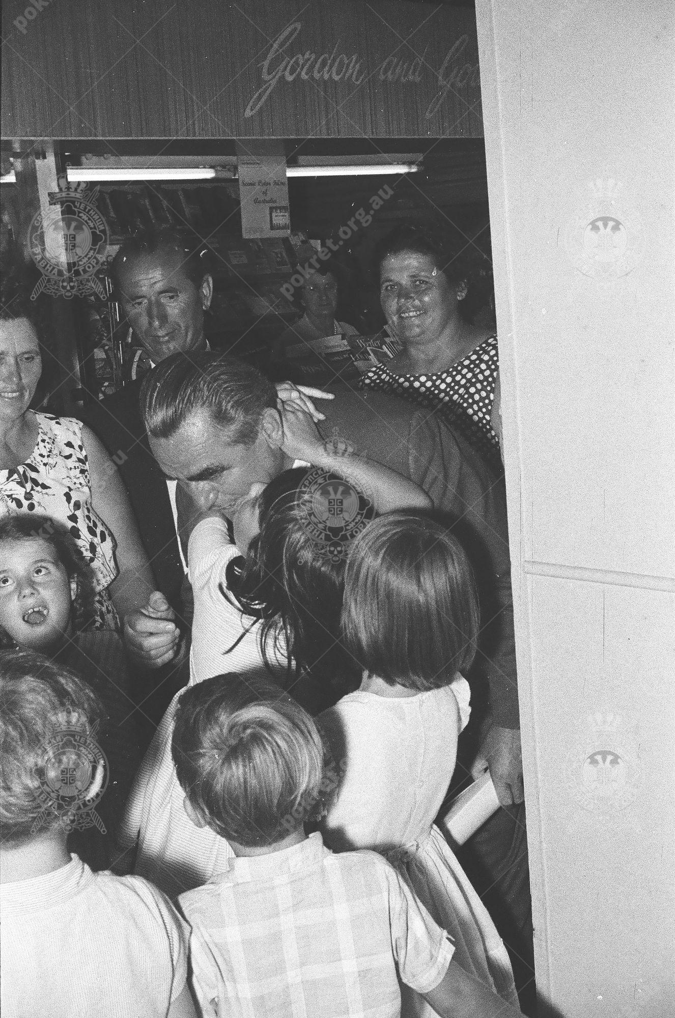 000000040016 000000040016