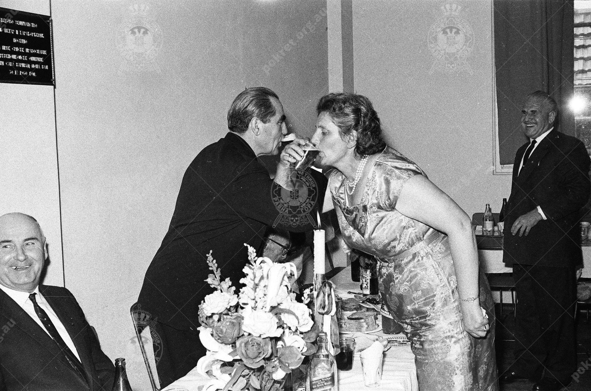 000000050005 000000050005