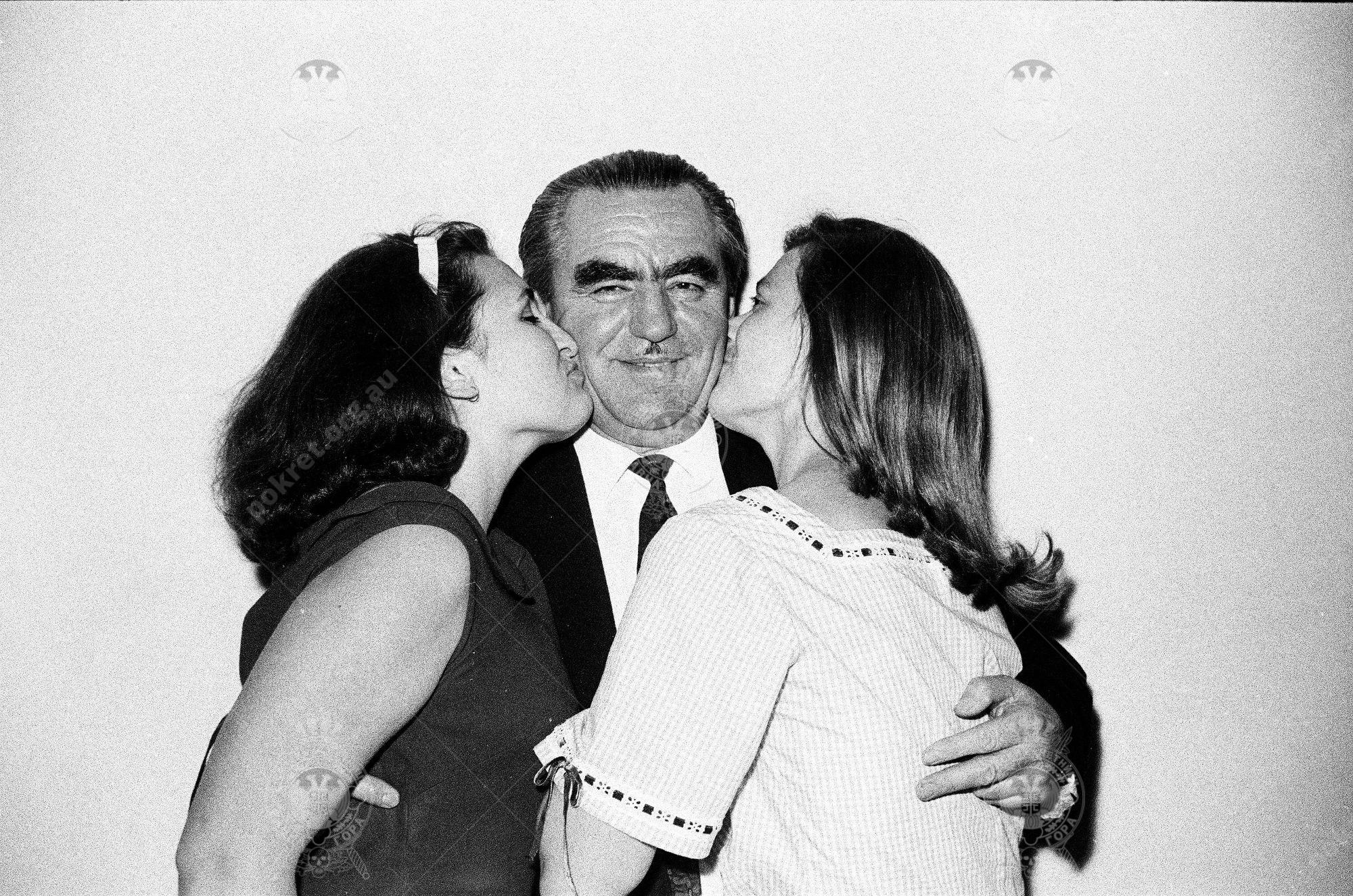 000000050015 000000050015