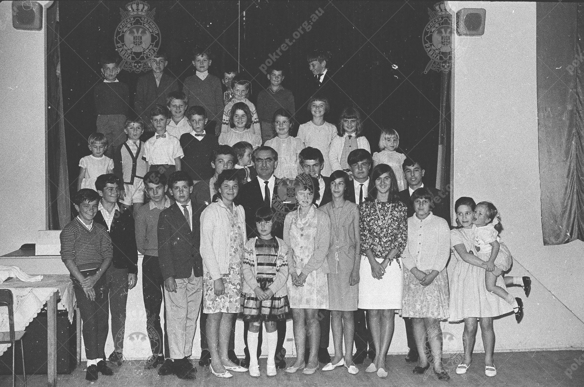 000000050033 000000050033