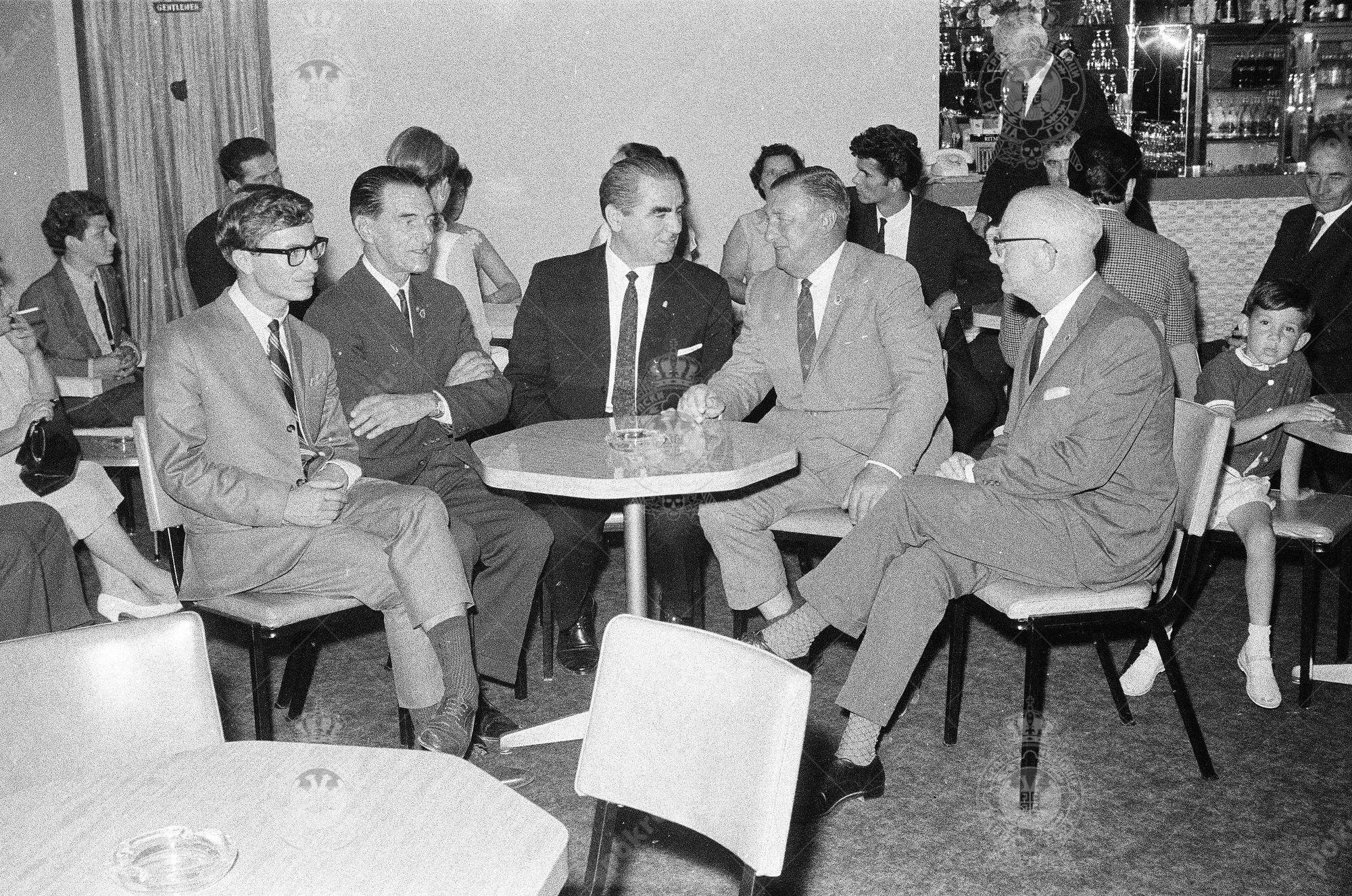 000000070006 000000070006