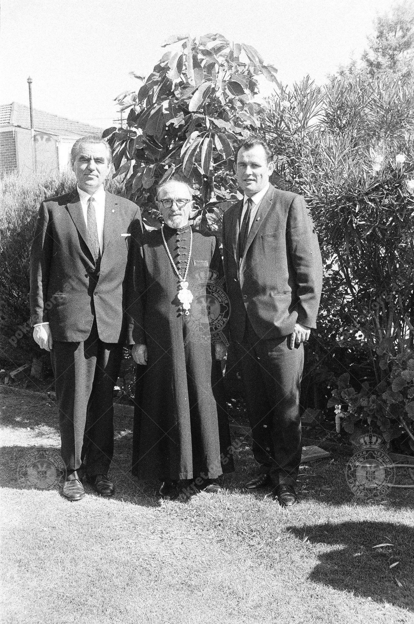 000000070021 000000070021