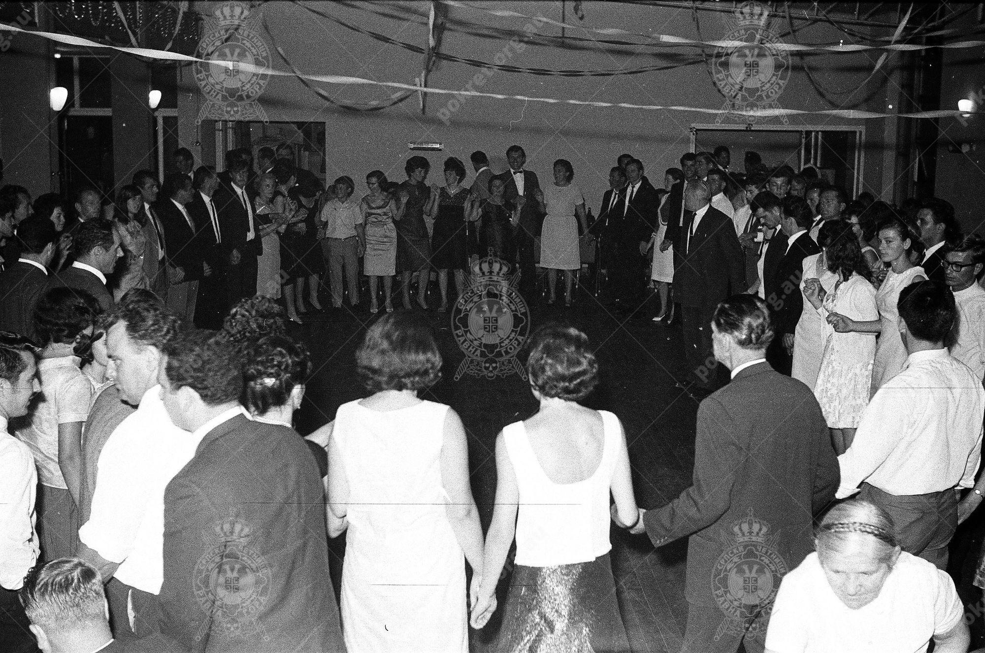 000000080015 000000080015