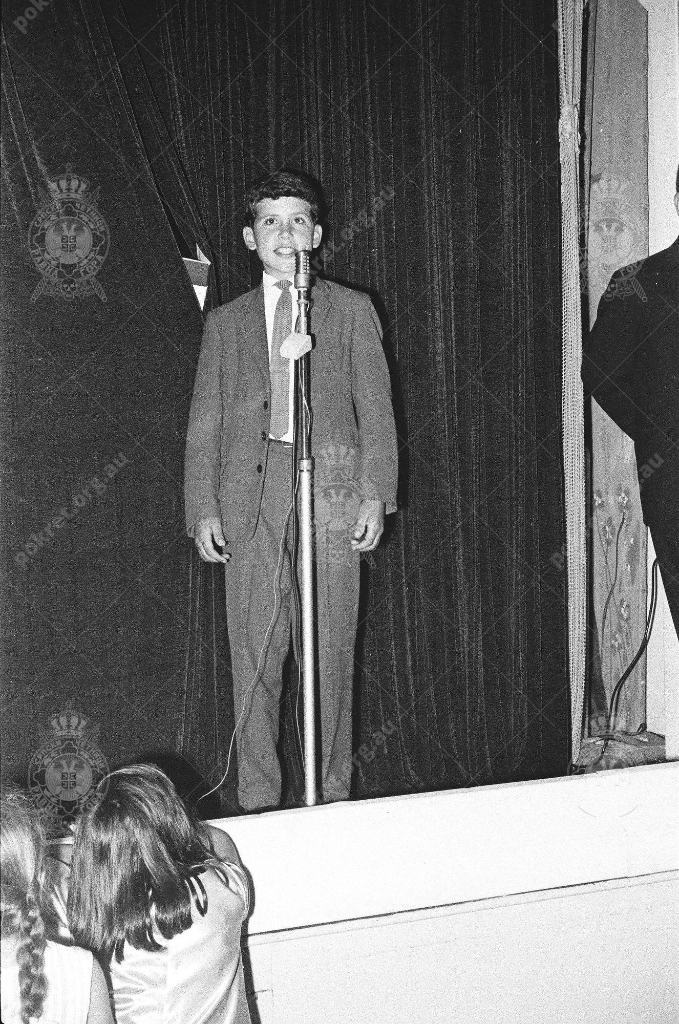 000000100012 000000100012