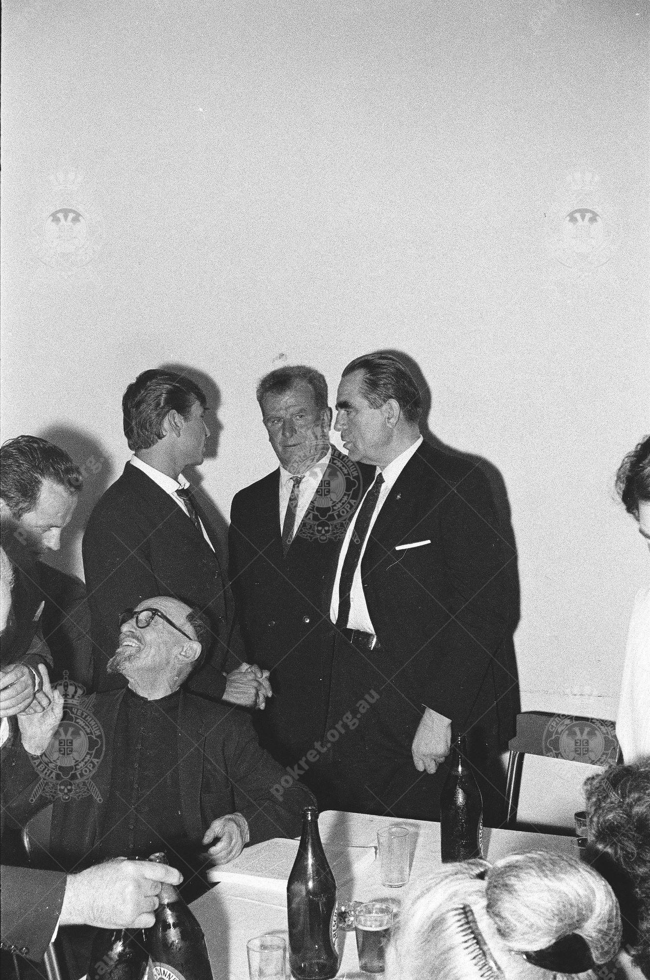 000000100015 000000100015