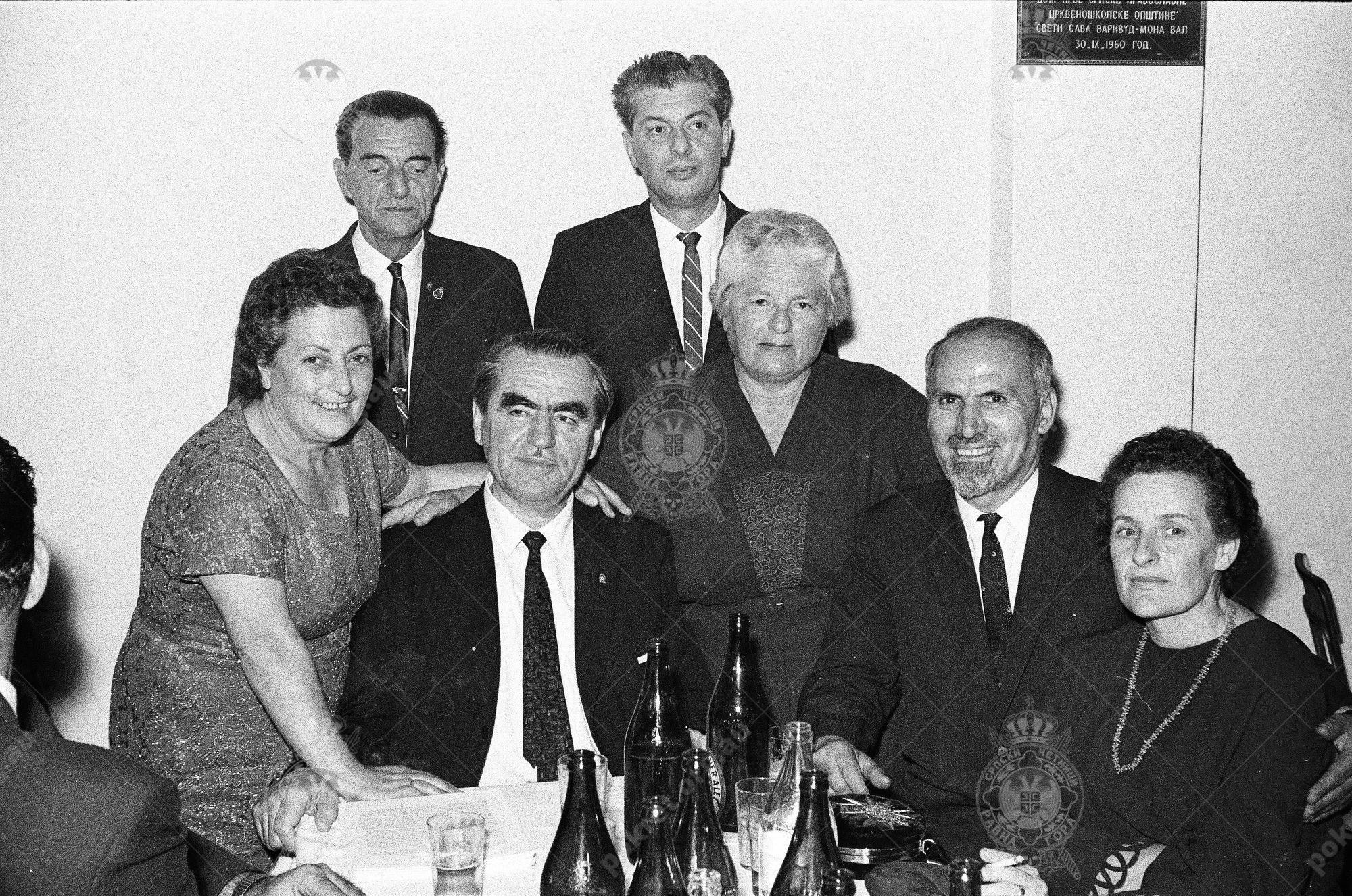 000000100016 000000100016