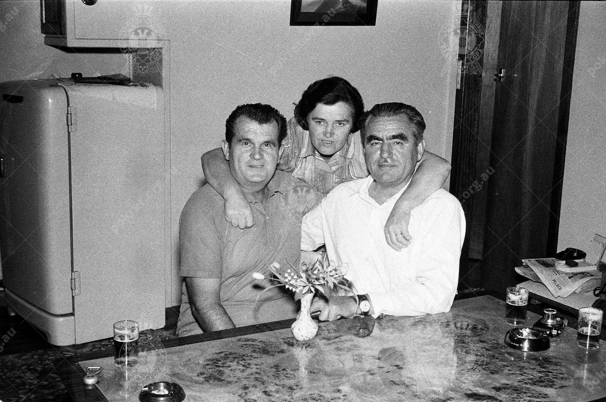 000000110025 000000110025