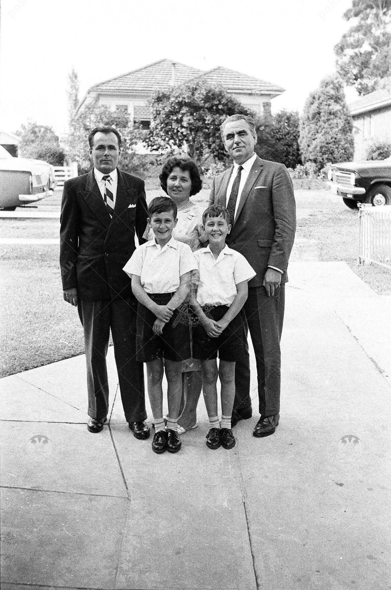 000000110034 000000110034