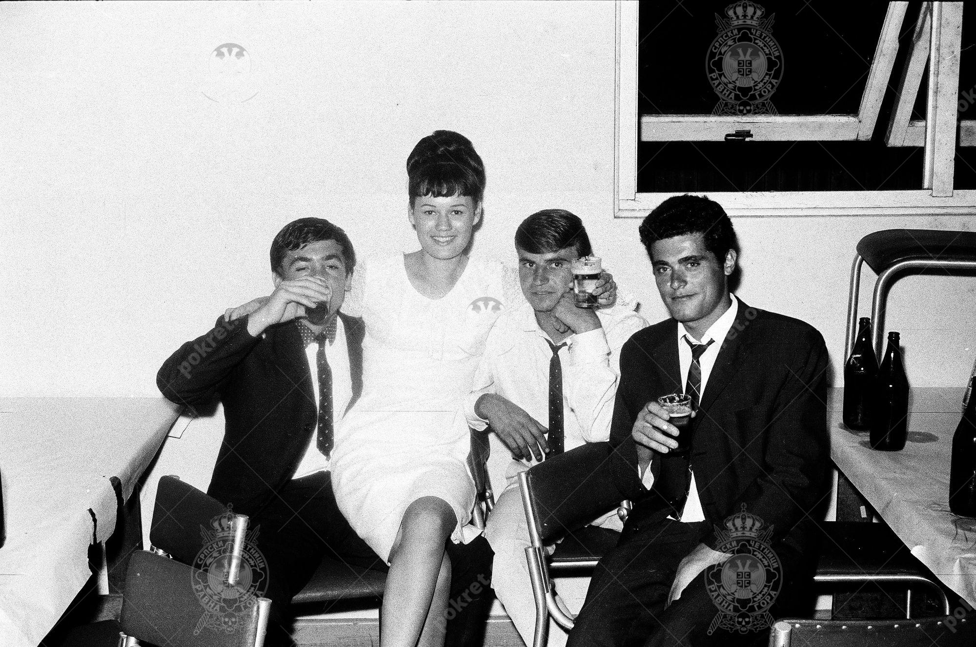 000000120001 000000120001