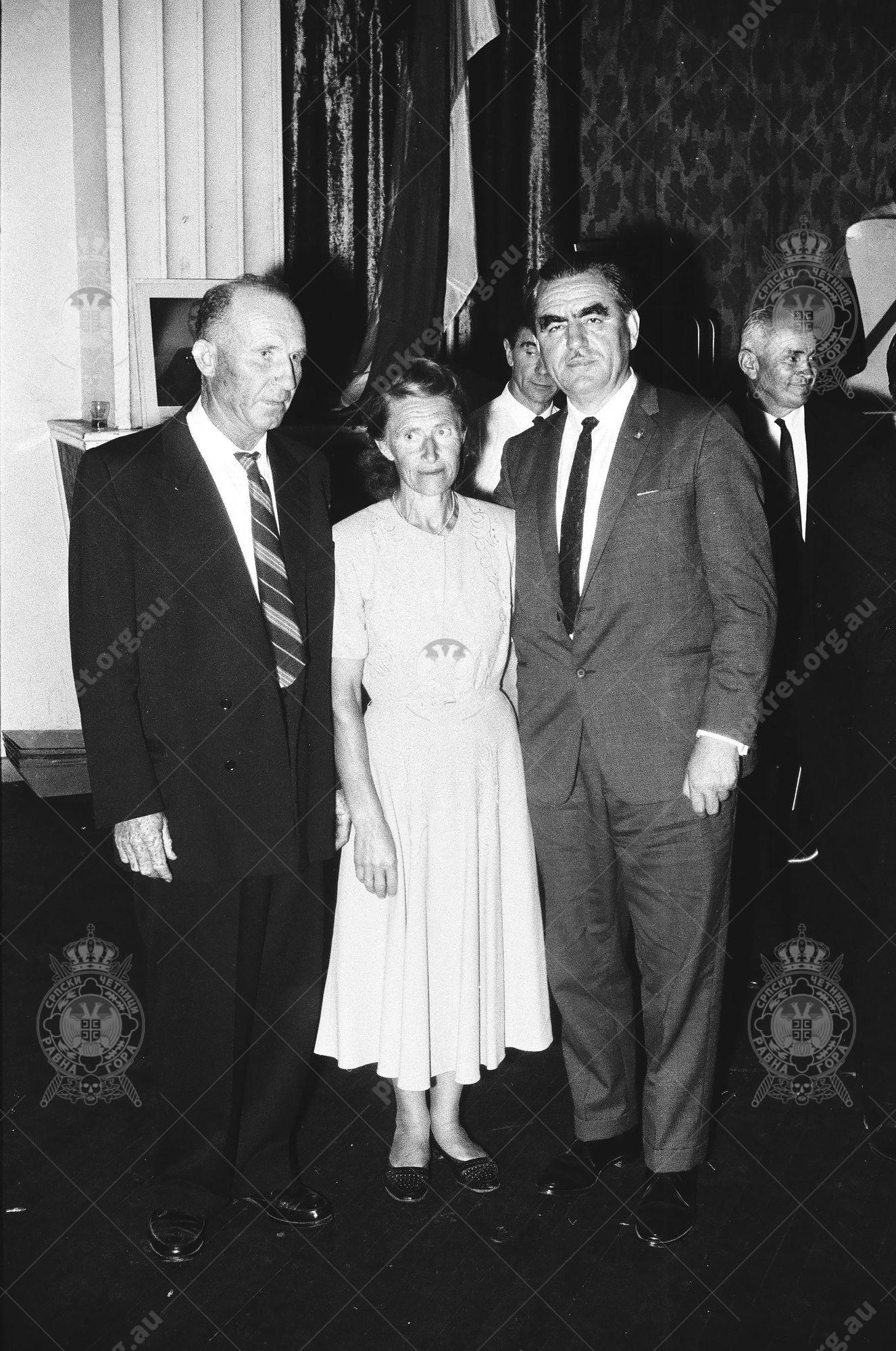 000000120012 000000120012