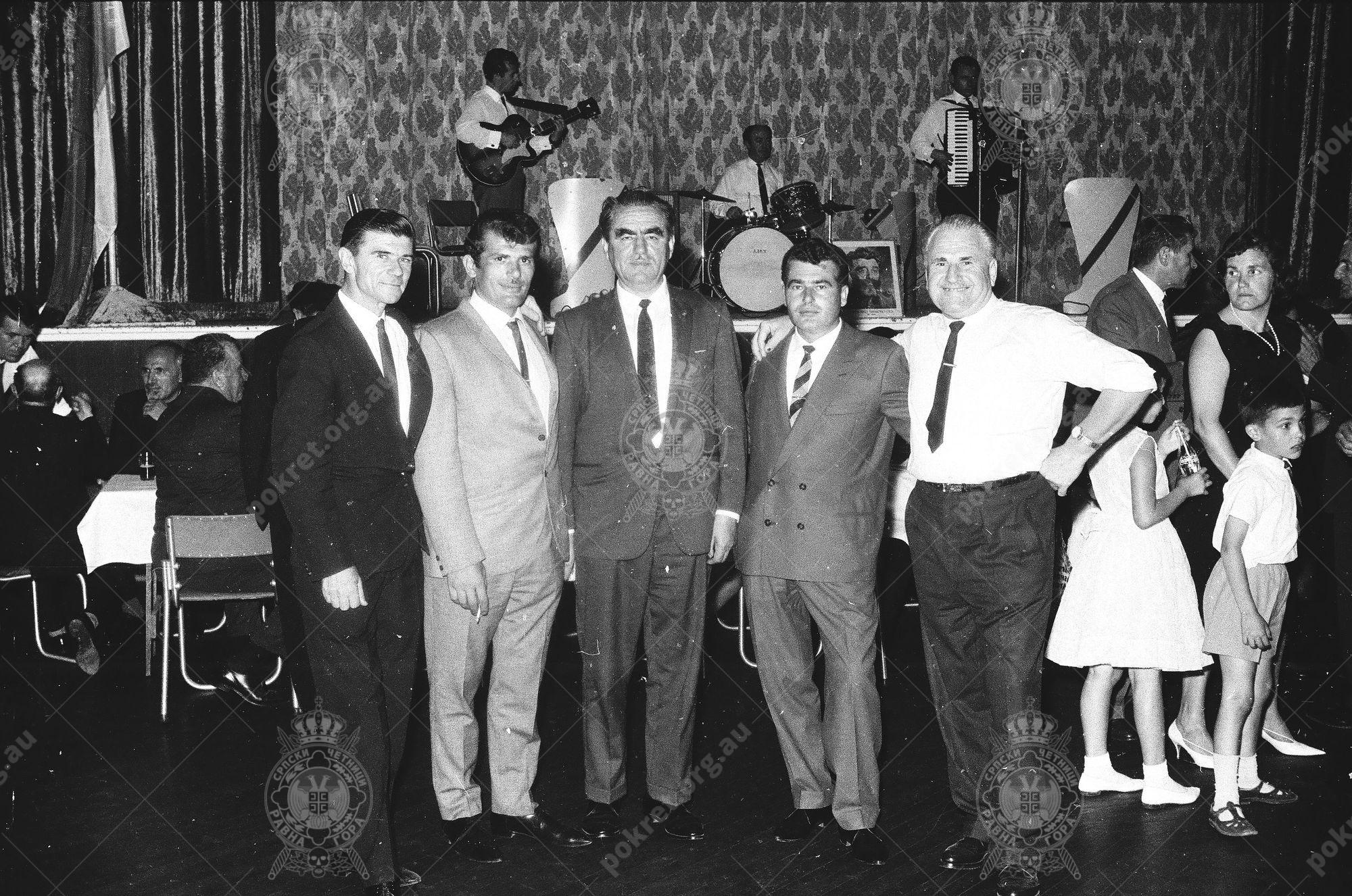 000000120021 000000120021