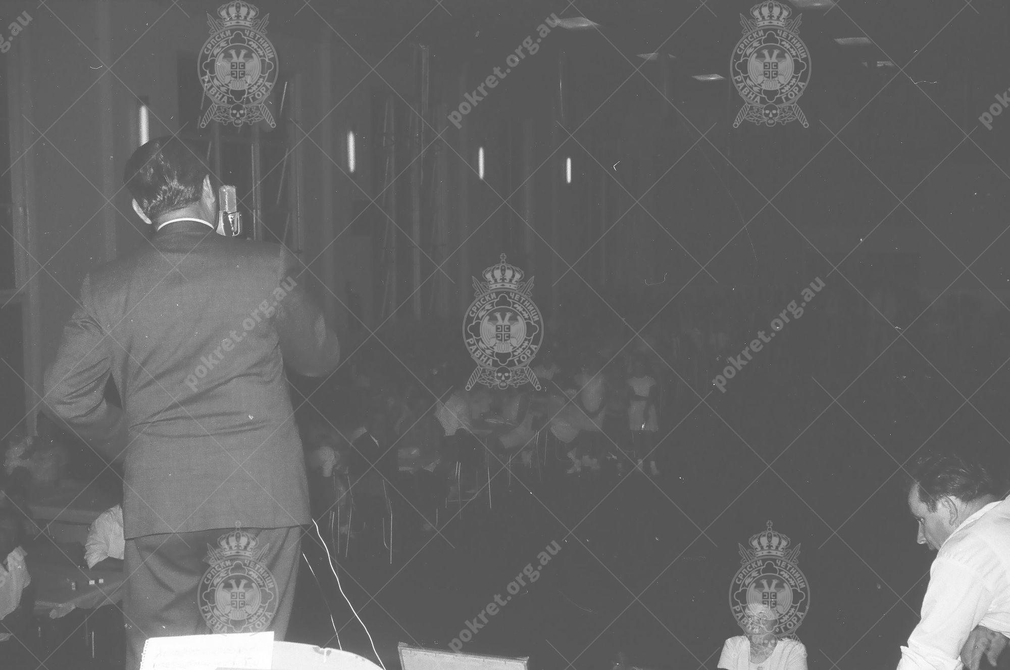 000000140013 000000140013