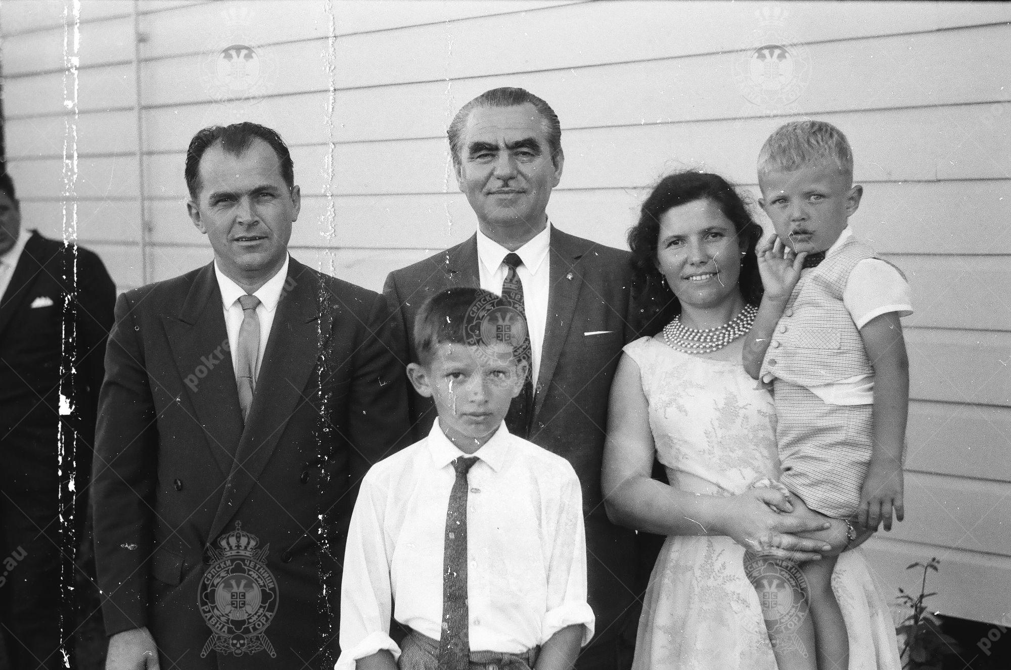 000000140037 000000140037