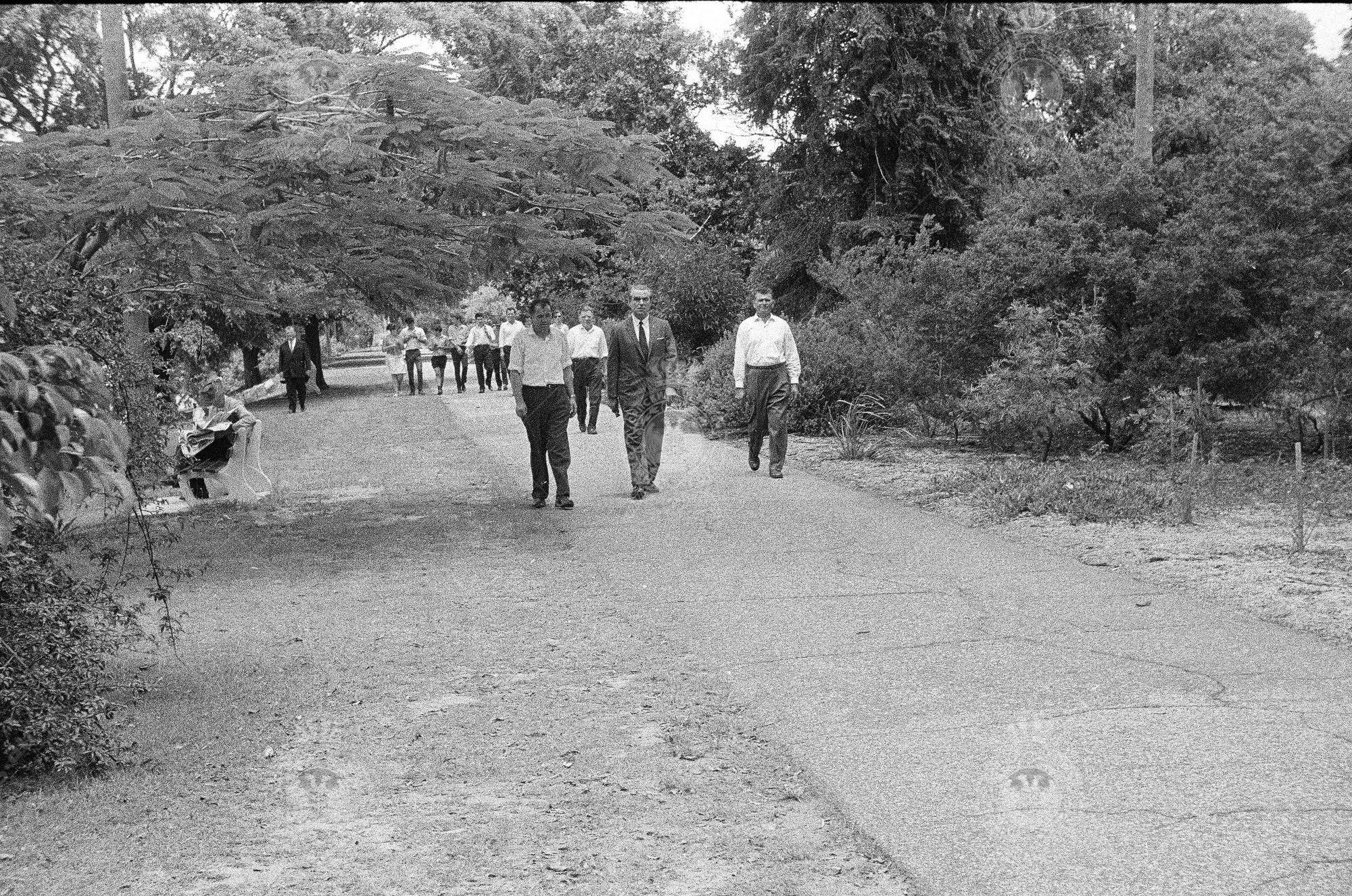 000000150012 000000150012