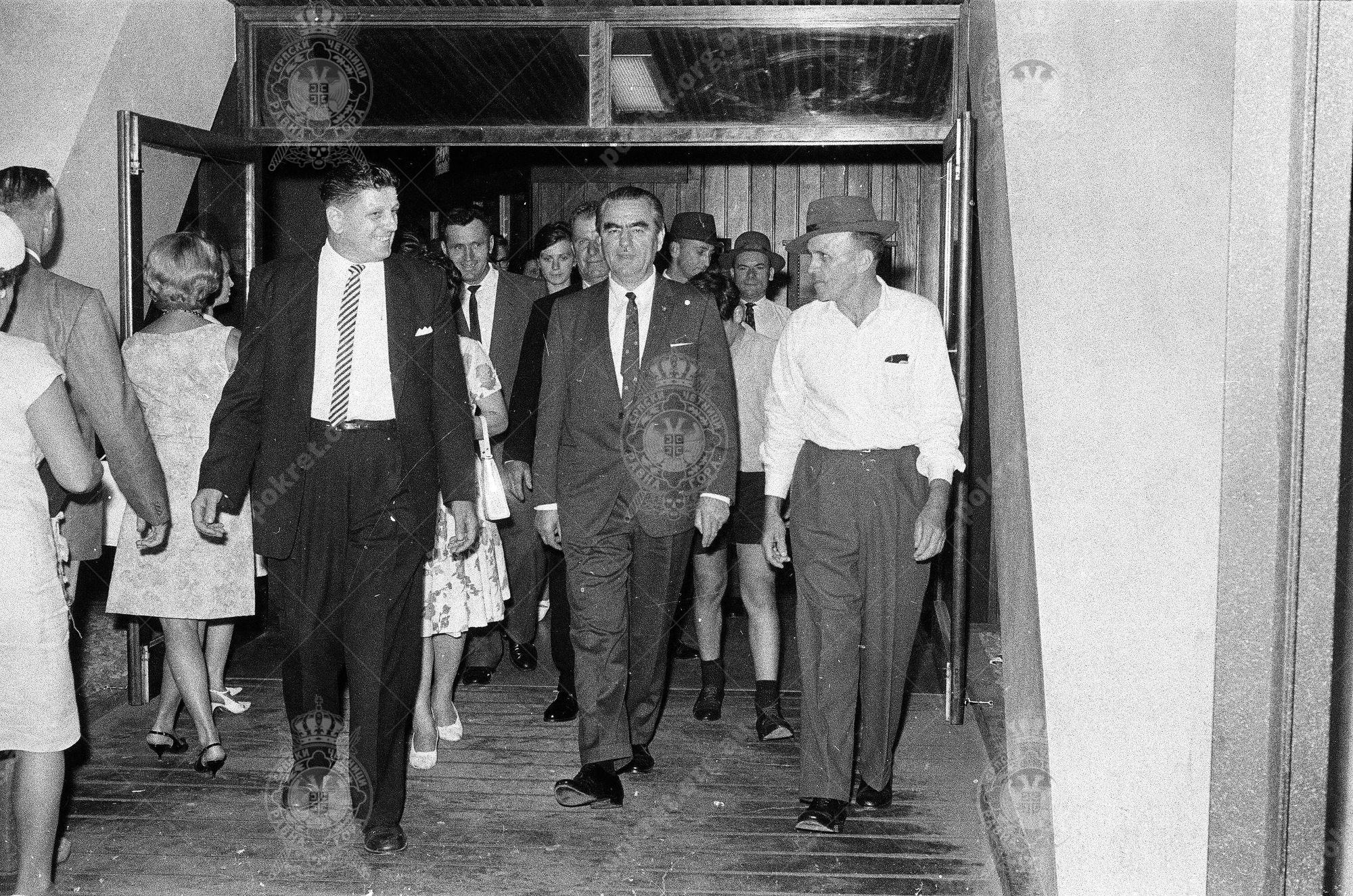 000000150027 000000150027