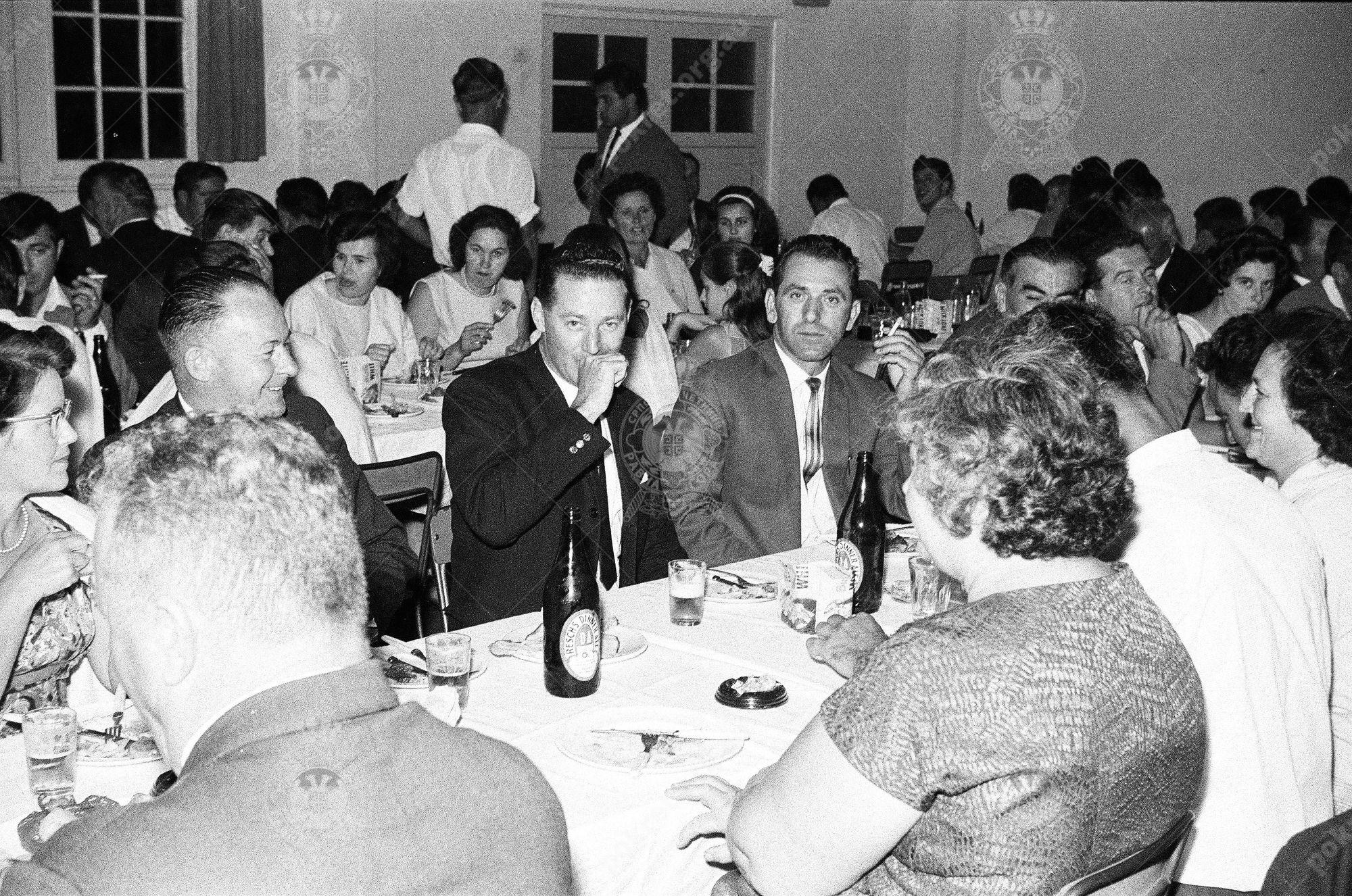 000000160011 000000160011