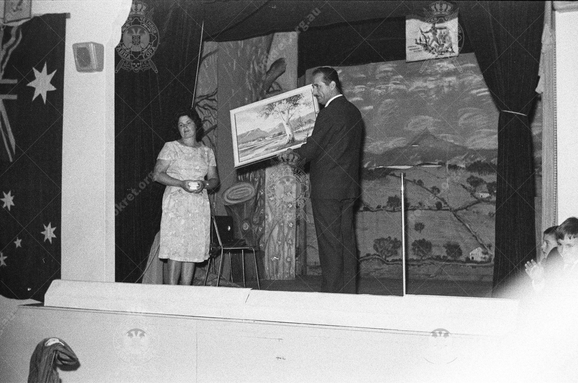 000000160013 000000160013