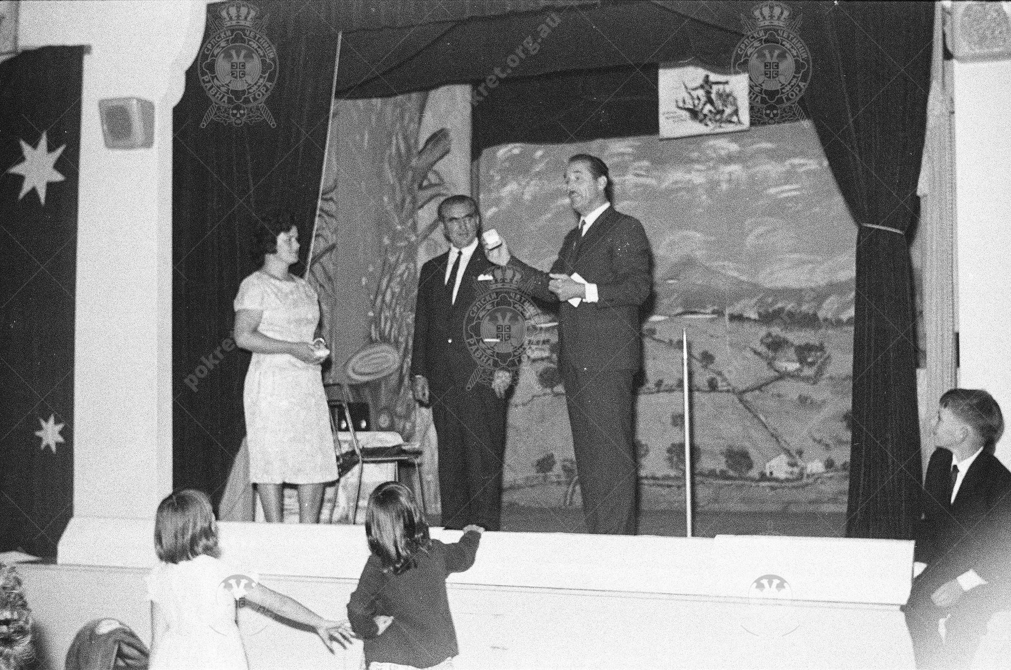 000000160017 000000160017