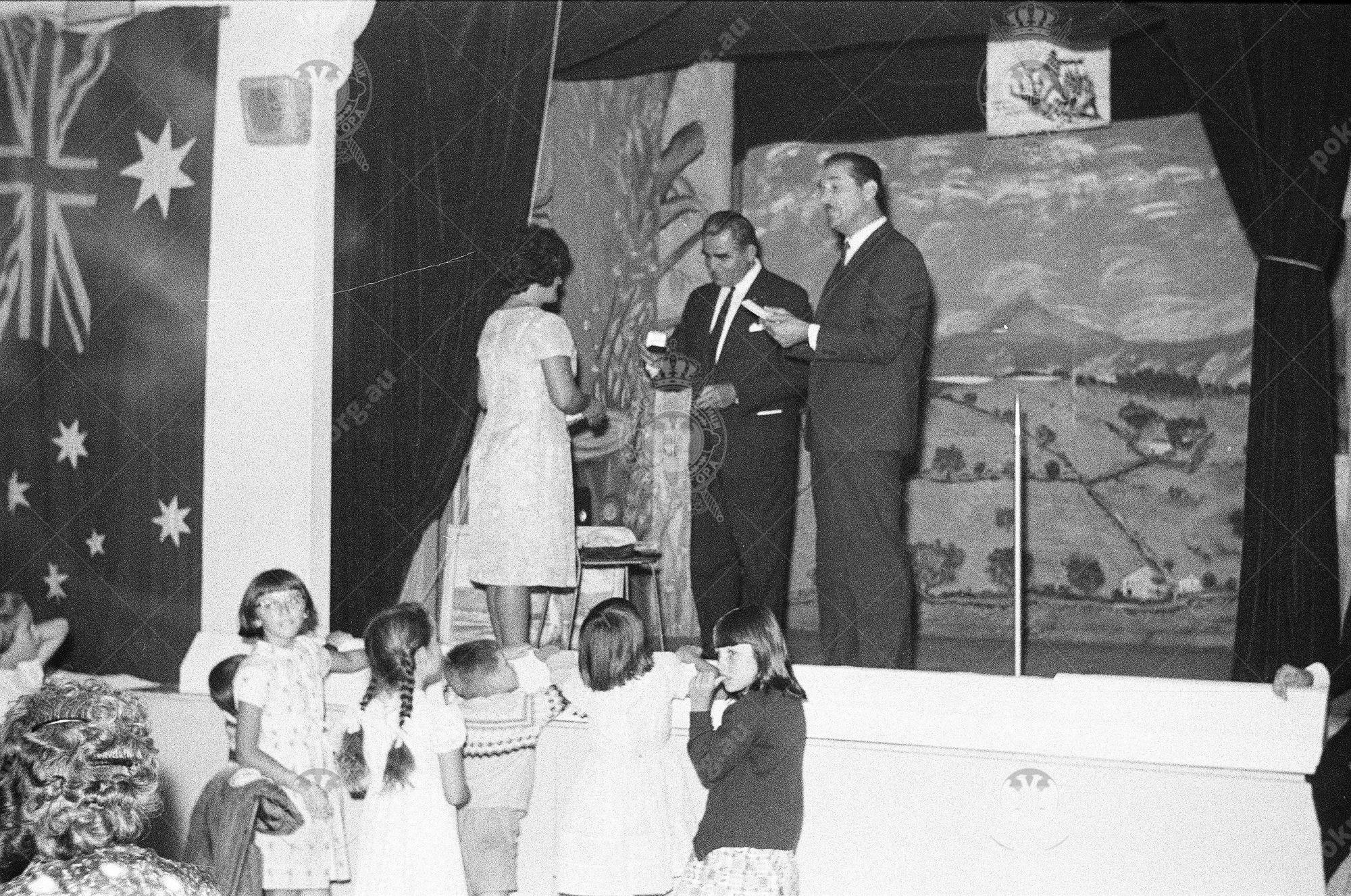 000000160018 000000160018