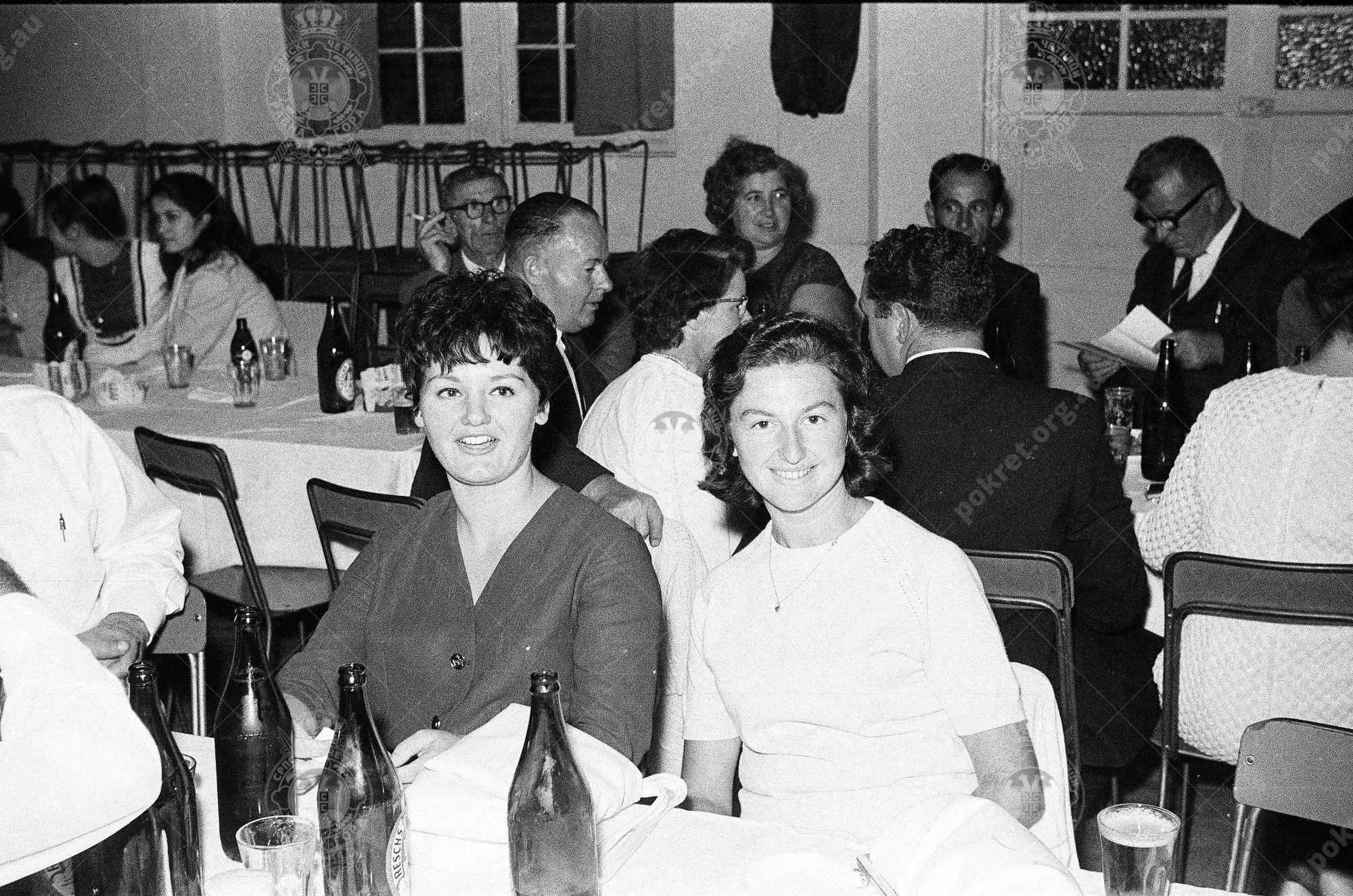 000000160023 000000160023