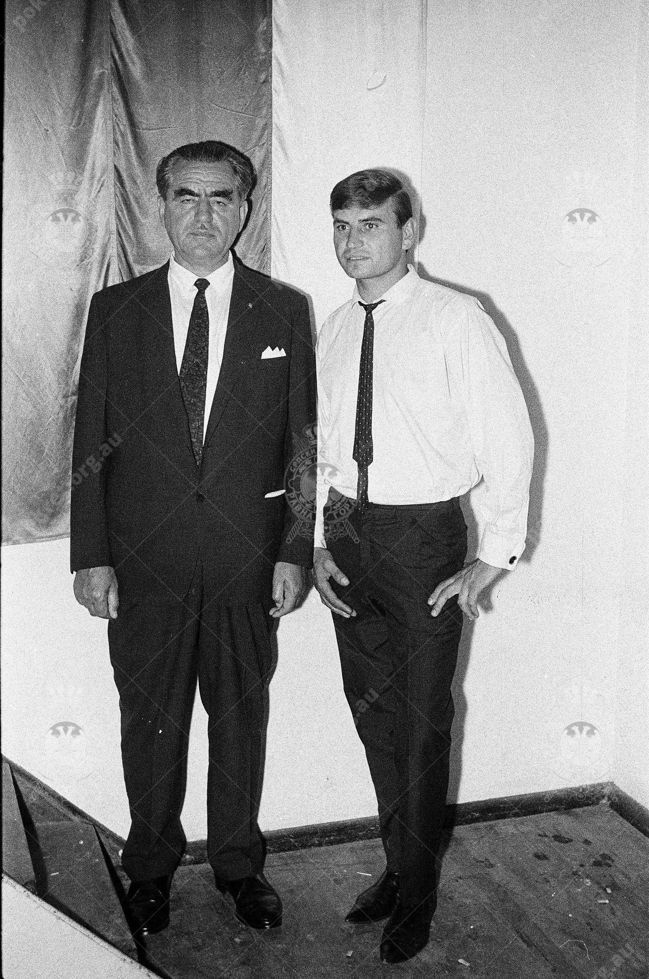 000000160033 000000160033