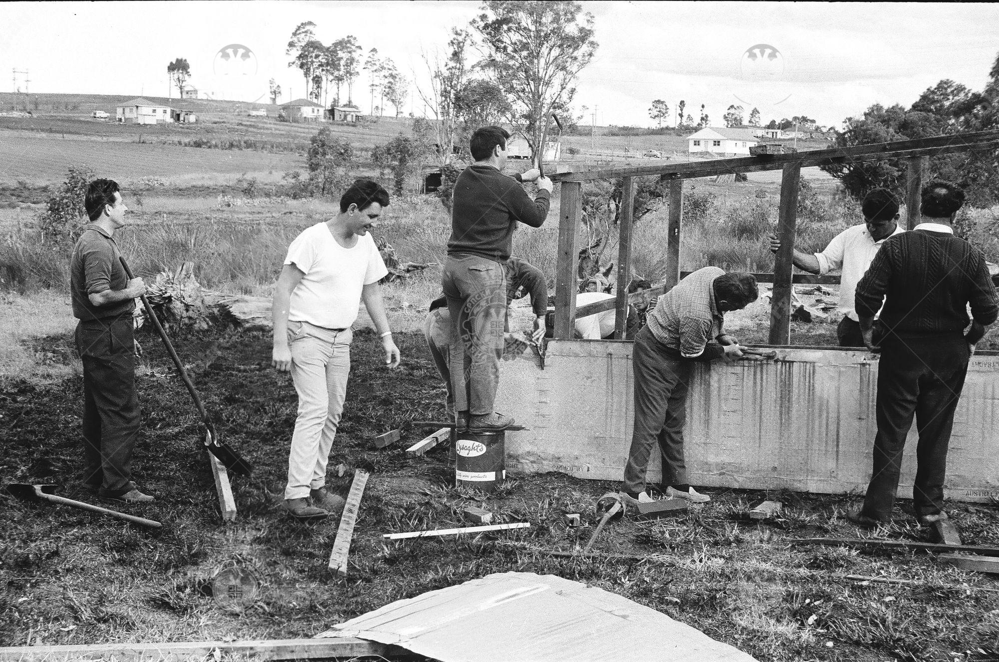 000000180015 000000180015