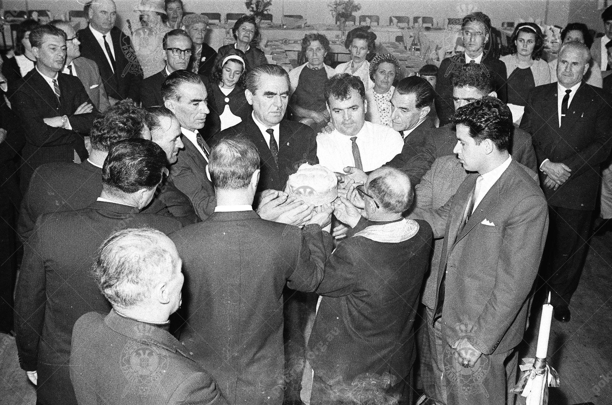 000000200003 000000200003