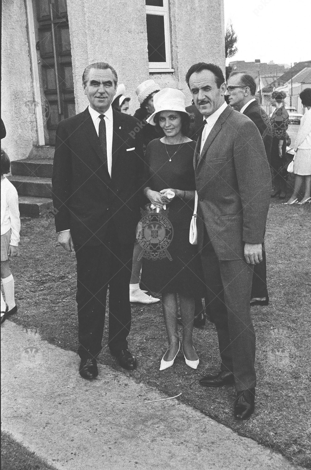 000000200009 000000200009