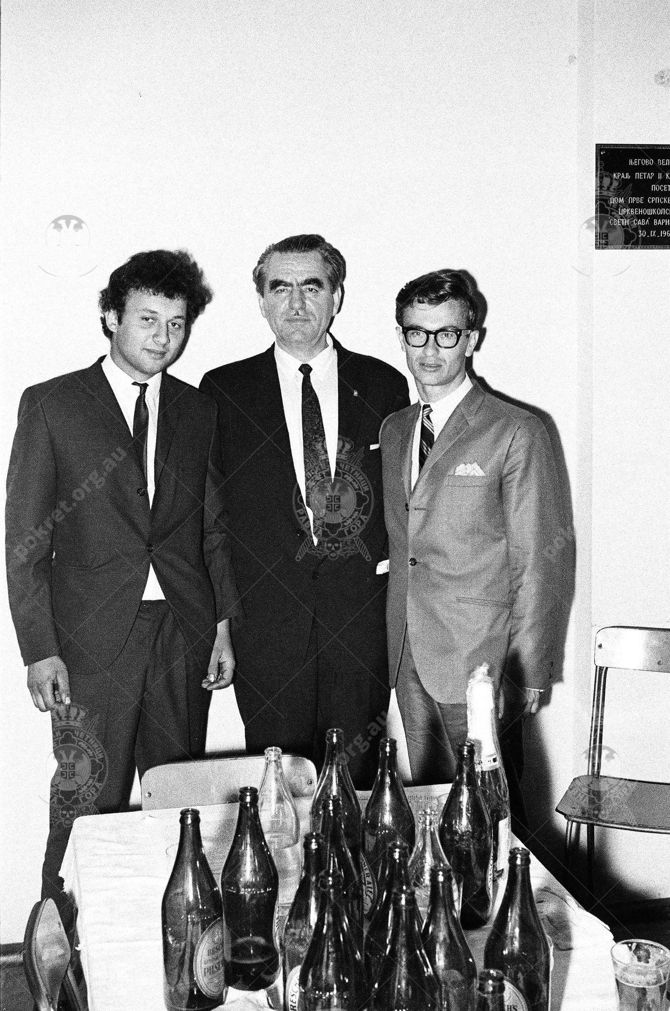 000000200028 000000200028