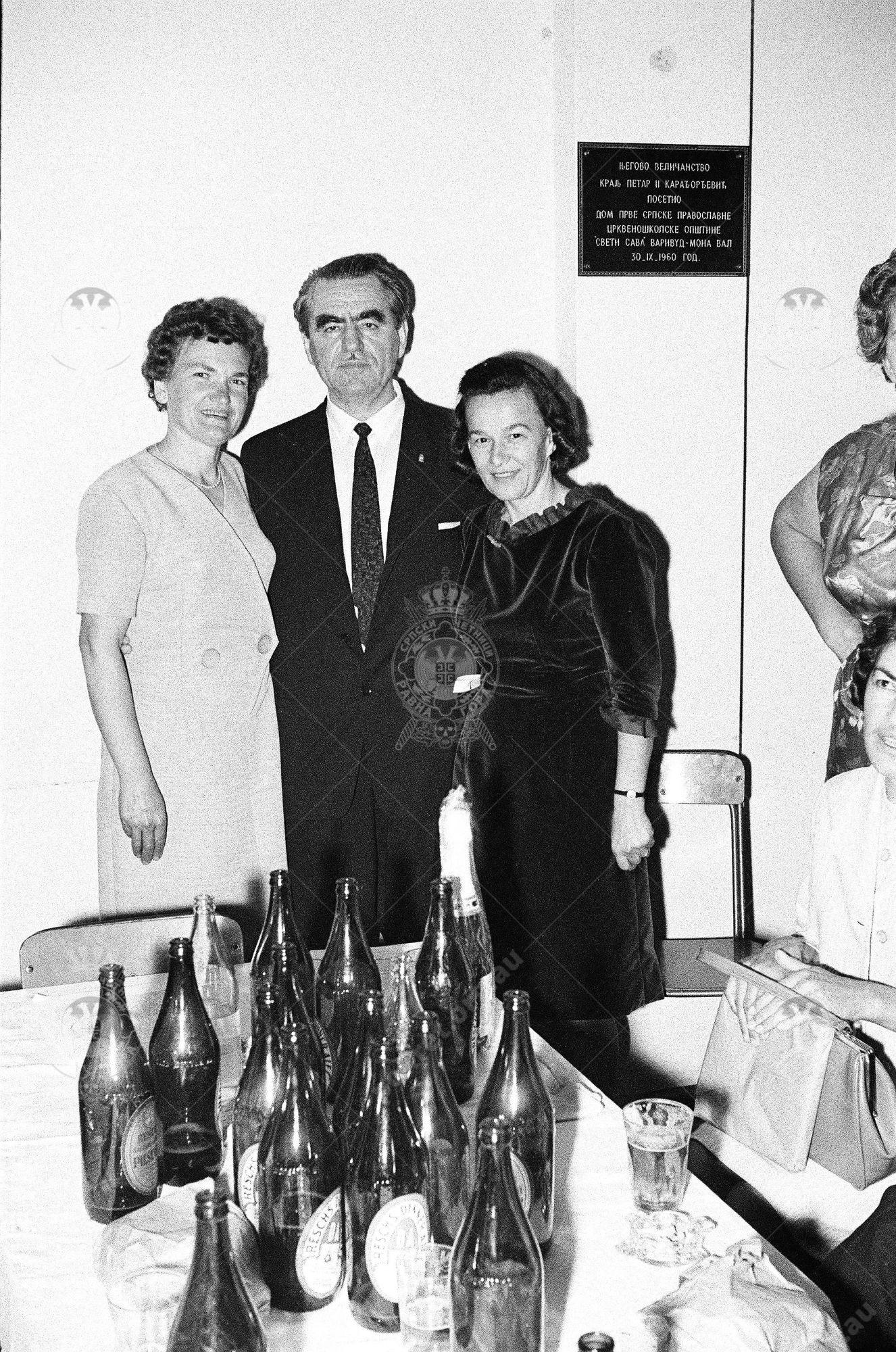 000000200032 000000200032