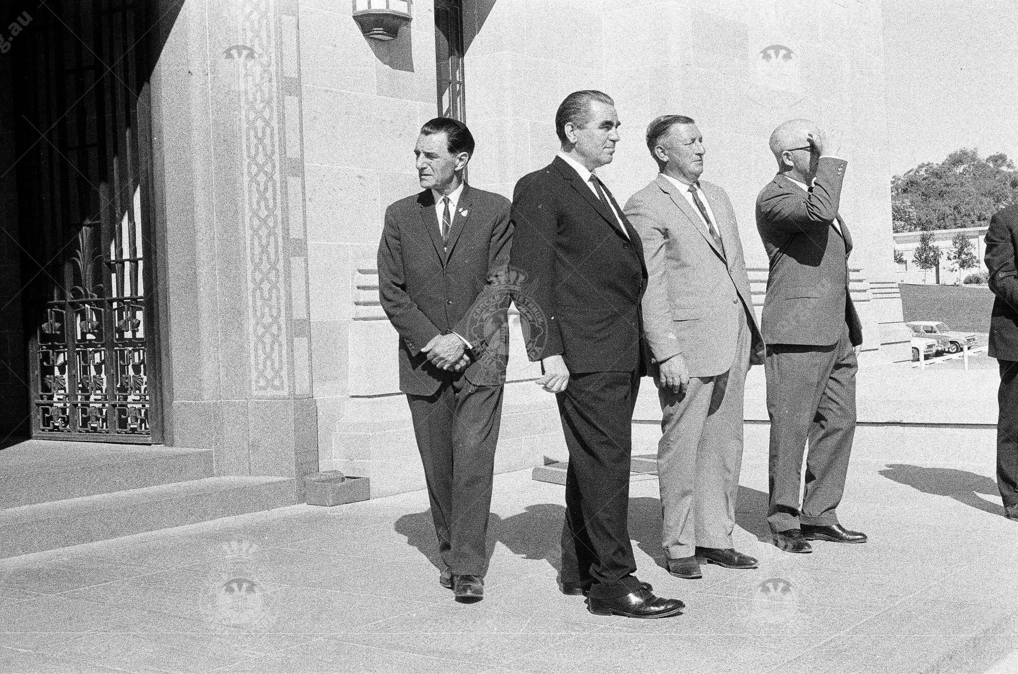 000000210002 000000210002