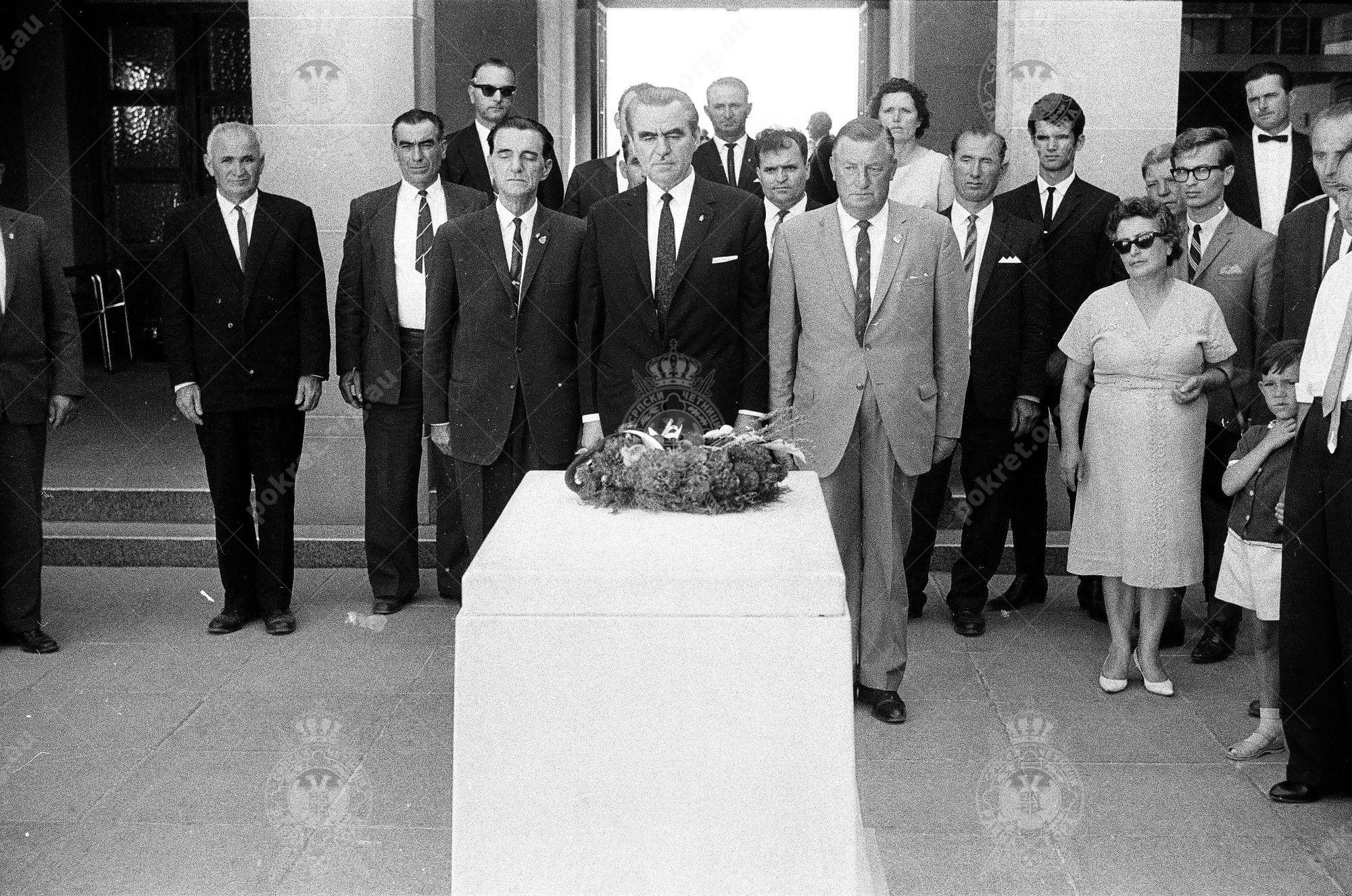 000000210007 000000210007