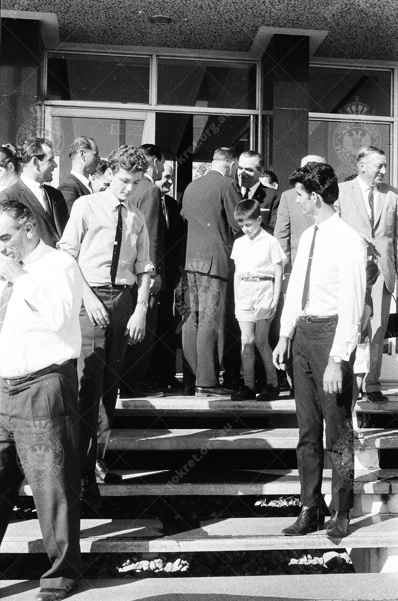 000000210010 000000210010