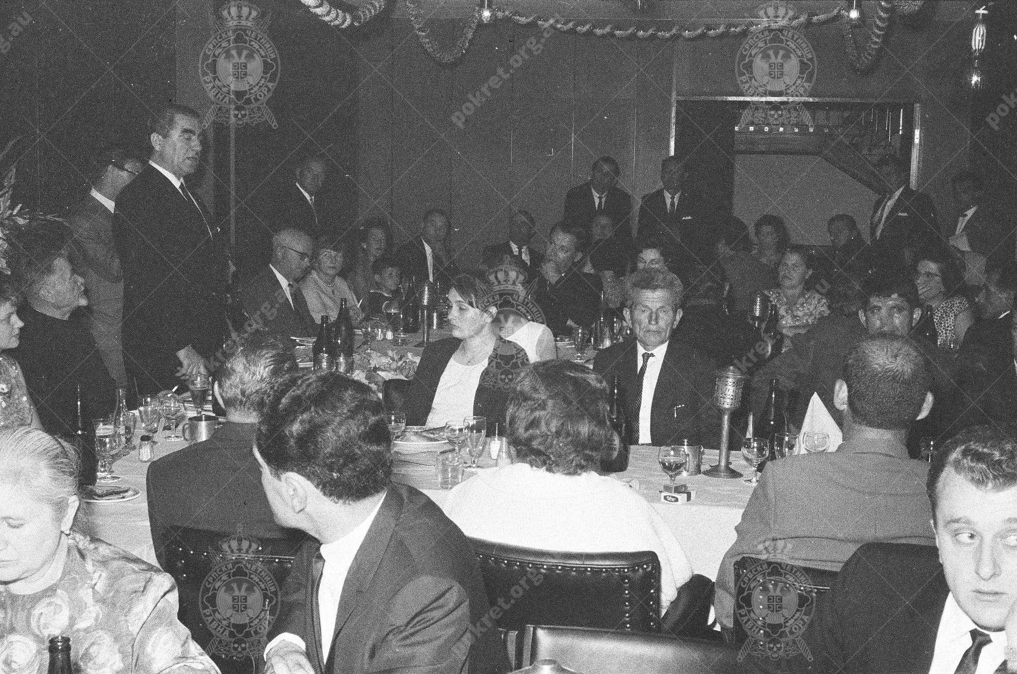 000000210023 000000210023