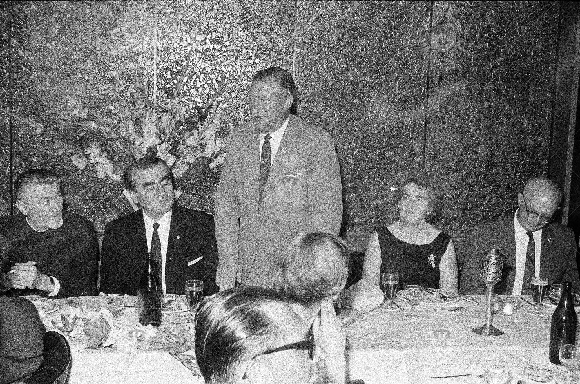 000000210026 000000210026