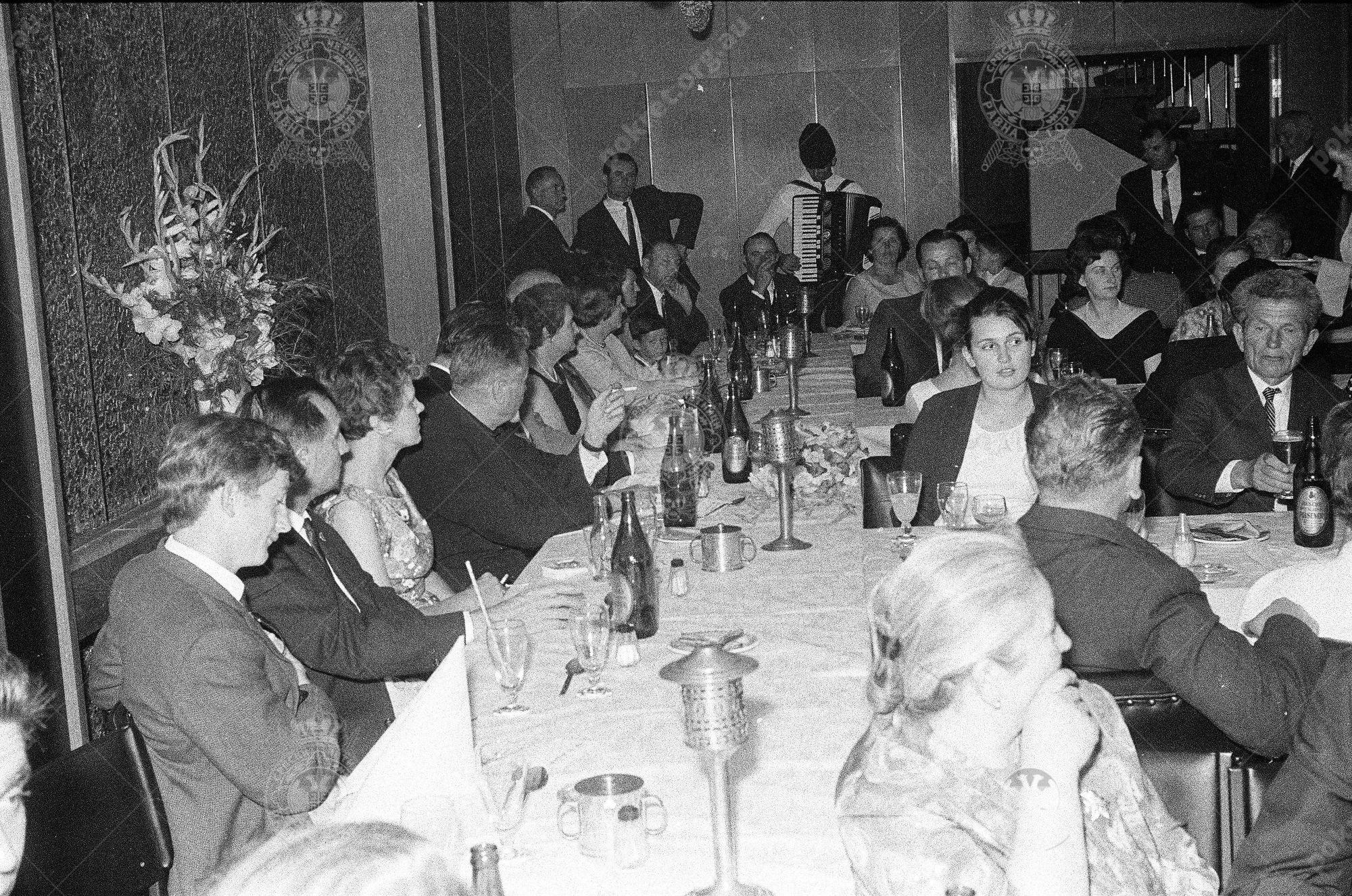 000000210031 000000210031