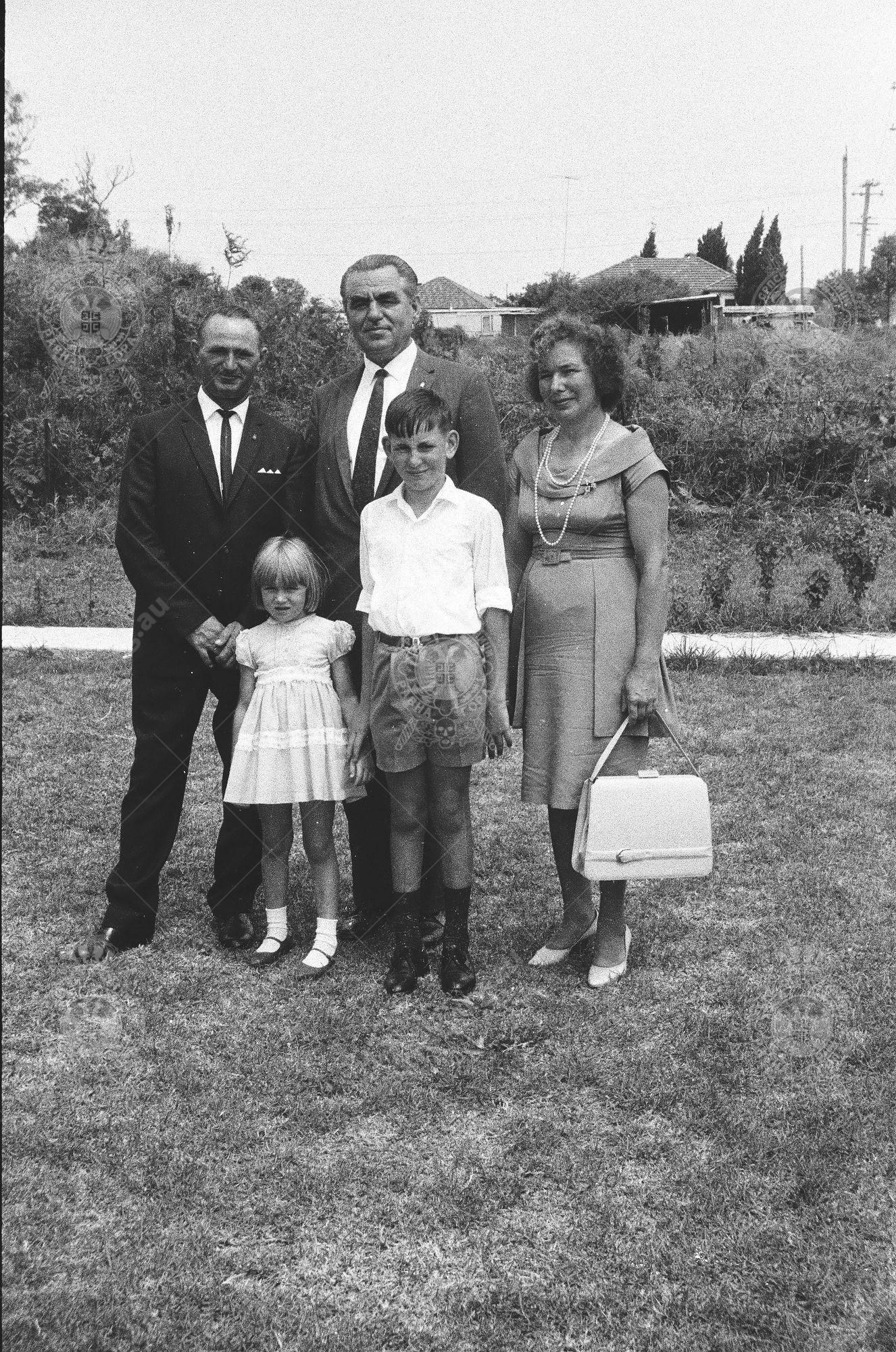 Mona Vale - Family 2.9 Mona Vale - Family 2.9